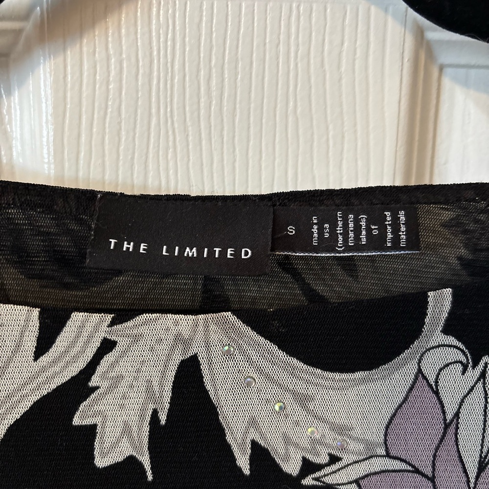 Vintage Black and Lilac Floral Wide Neck Top - Picture 6 of 10